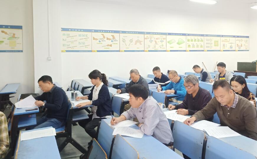 2c98285a1feb4c65bc67d8e9511596ab.jpg